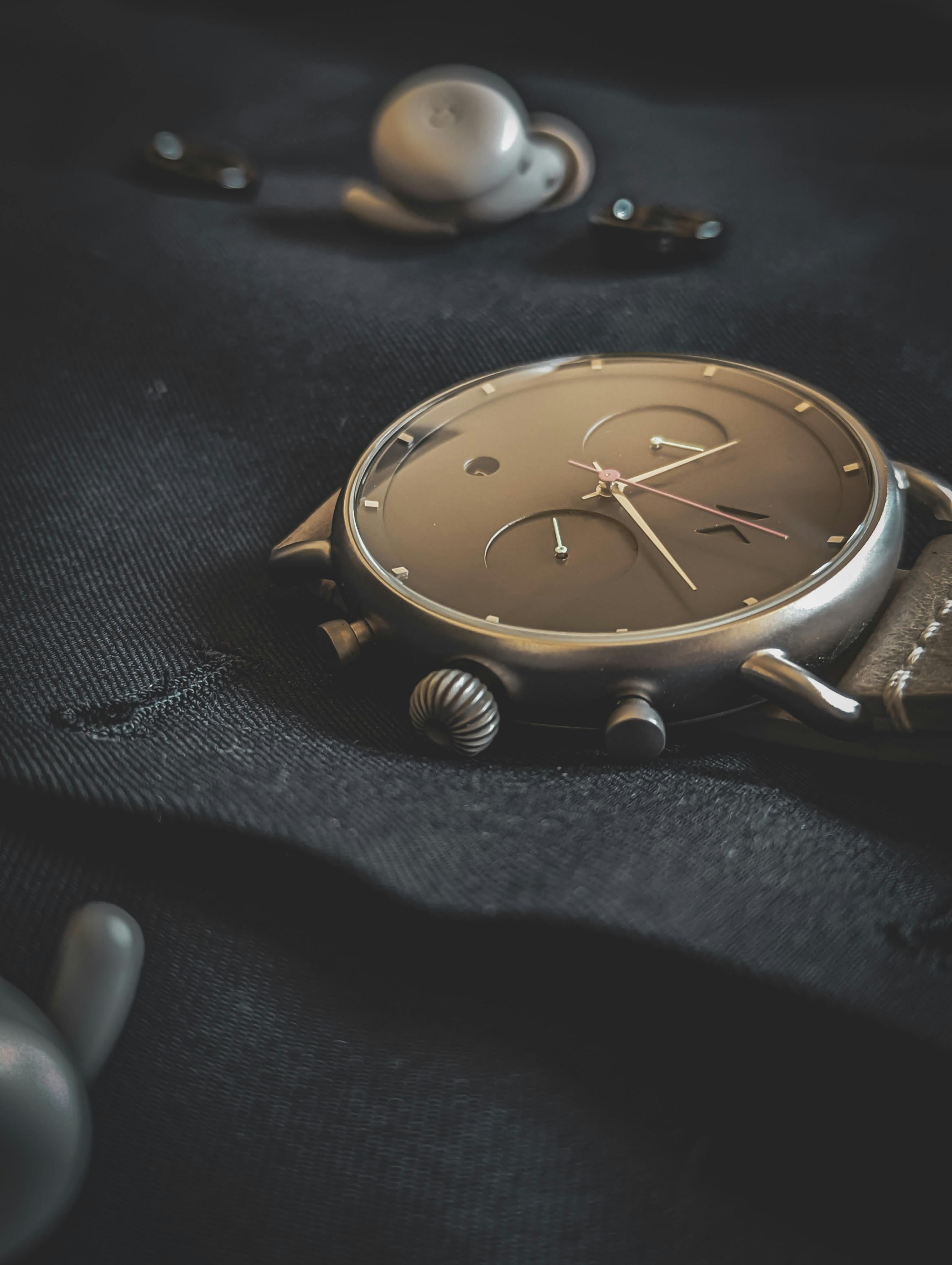 Explore 5 Smart Ways to Measure Time with Precision in 2025