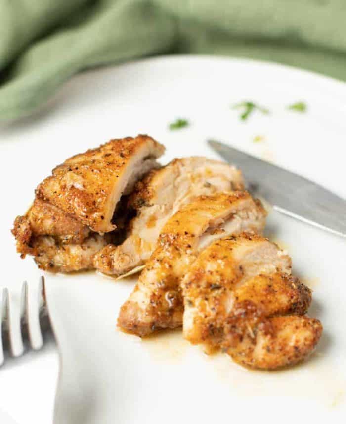 Smart Ways to Cook Boneless Chicken Thighs in 30 Minutes – Discover Perfect Techniques!