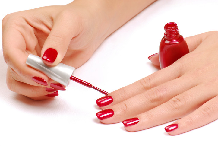 Effective Ways to Get Nail Polish Out of Clothes and Save Your Favorite Outfits in 2025