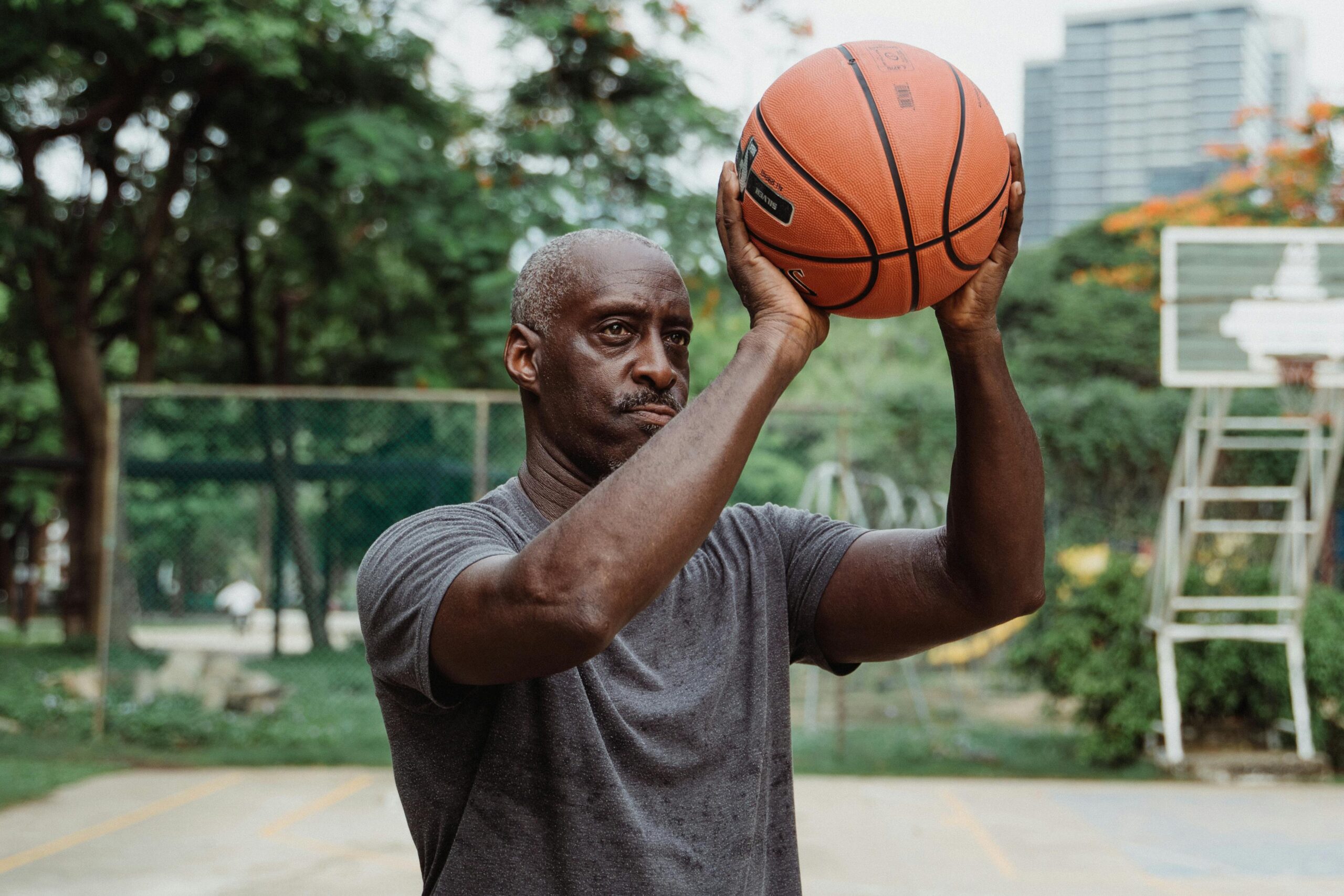 How to Properly Shoot a Basketball: Essential Techniques for 2025 Success