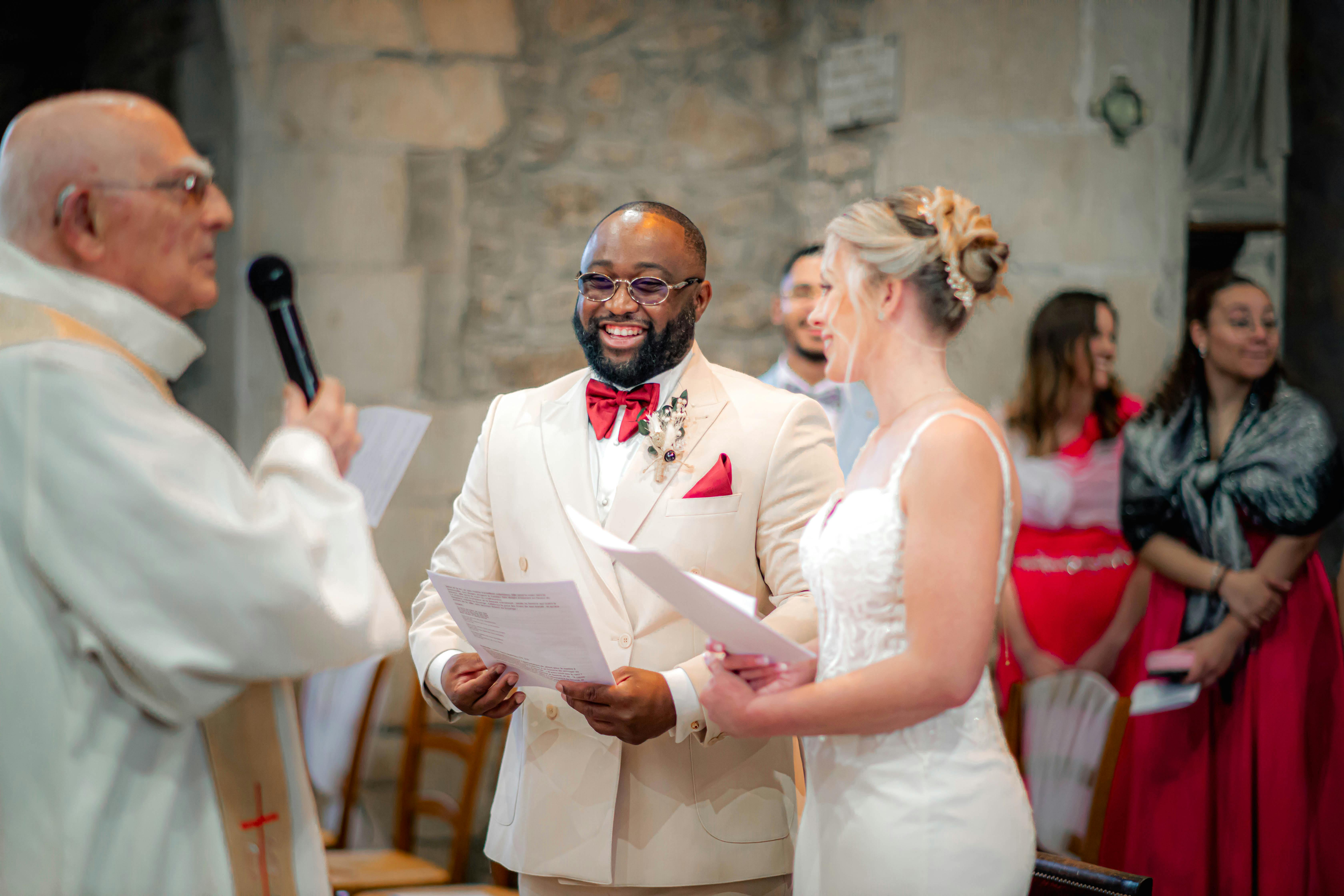 Wedding Officiant Image